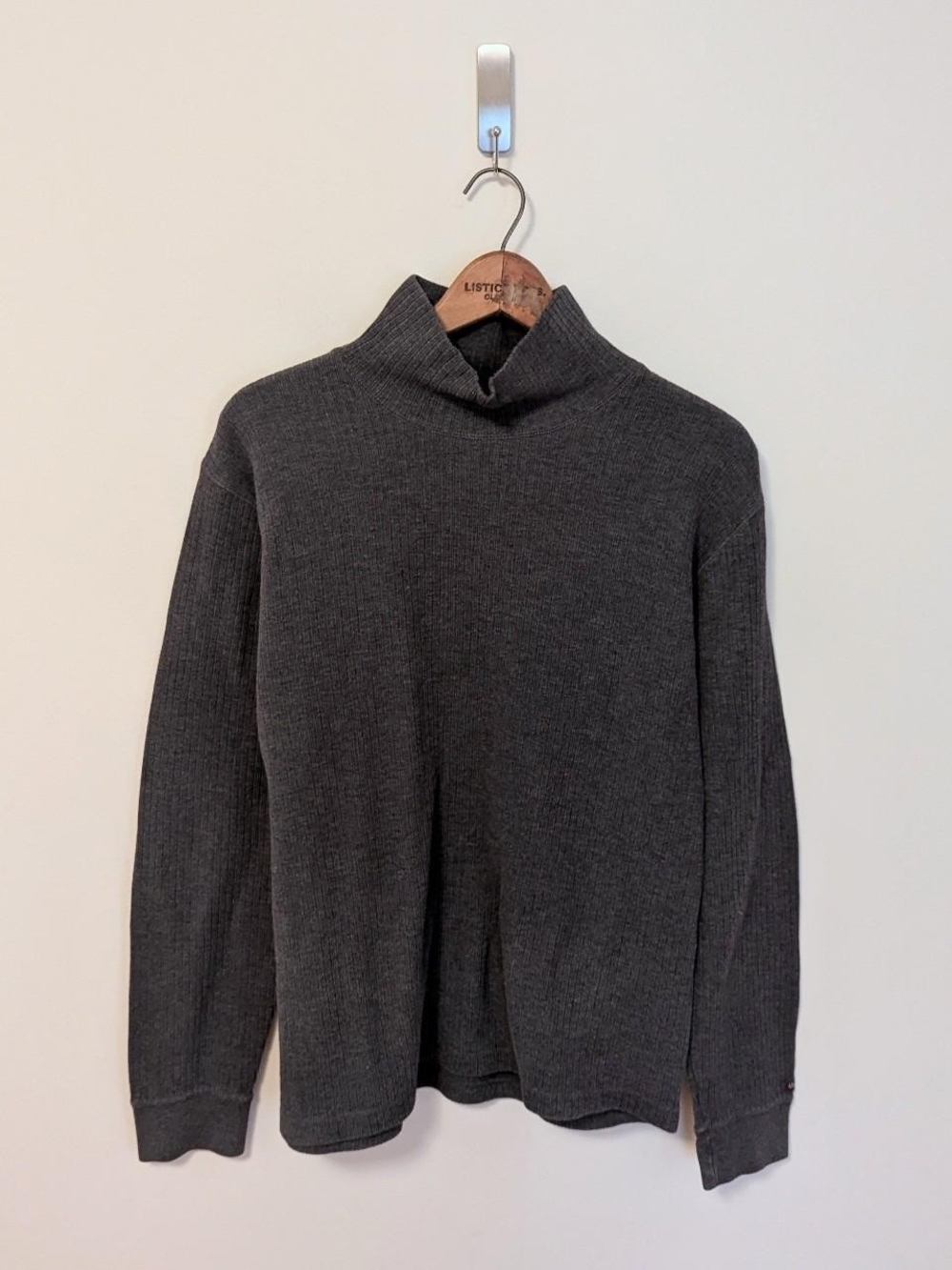 Vintage 90s Grey Cotton Abercrombie & Fitch Long Sleeve Mockneck T-Shirt